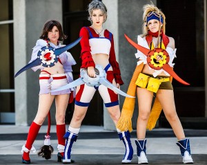 3 sexy cosplay girls